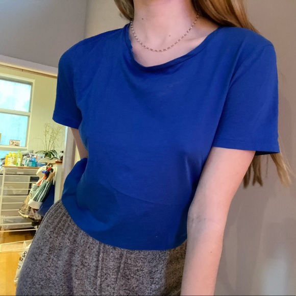 OldNavy Blue T-Shirt - Picture 2 of 3